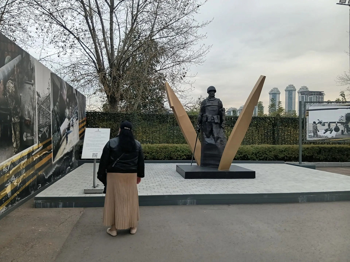 04.10.2026 г. Экскурсия по экспозиции вооружения и военной техники на Поклонной горе. — фото 16